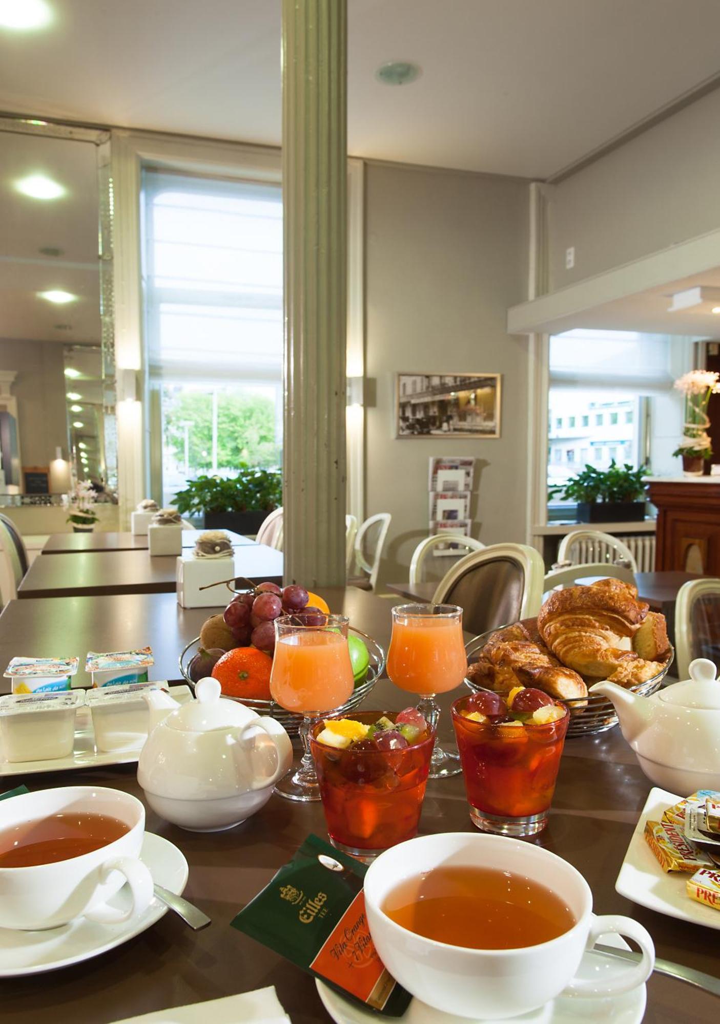 Hotel Restaurant Les Capucins Бельфор Экстерьер фото
